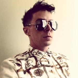 Meet your Posher, Solomon